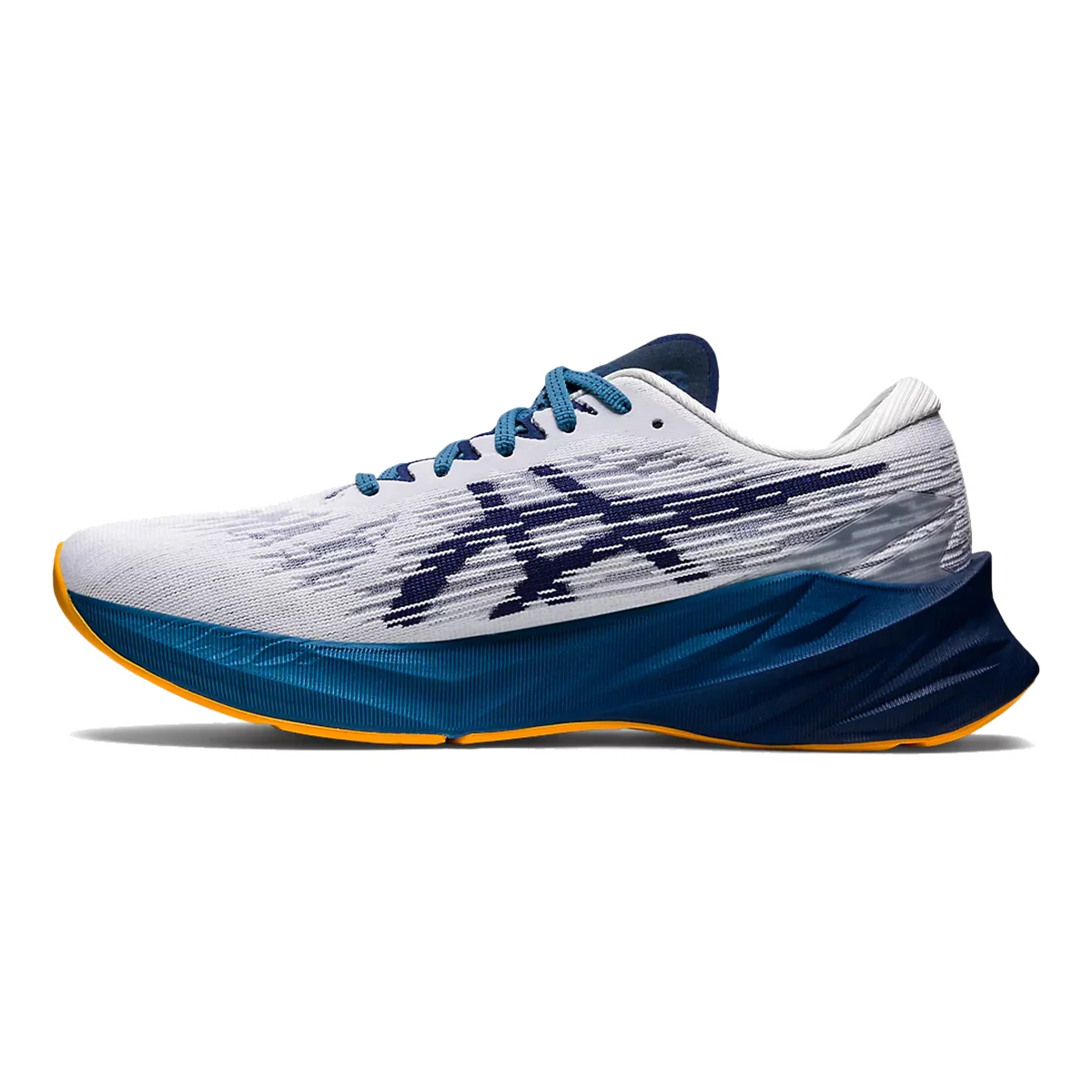 Asics Novablast 3 - Image 30