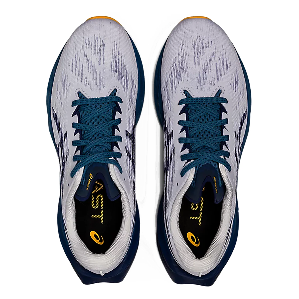 Asics Novablast 3 - Image 31