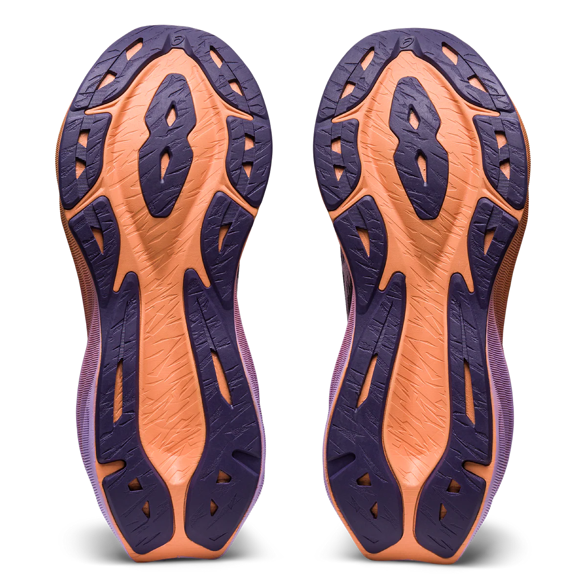 Asics Novablast 3 - Image 24