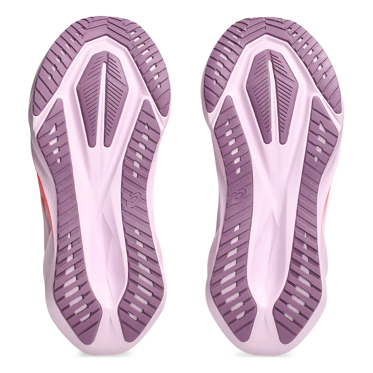 Asics Novablast 5 - Image 32