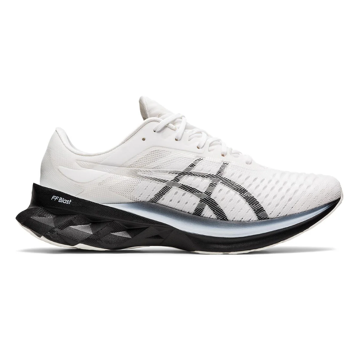 Asics Novablast - Image 18