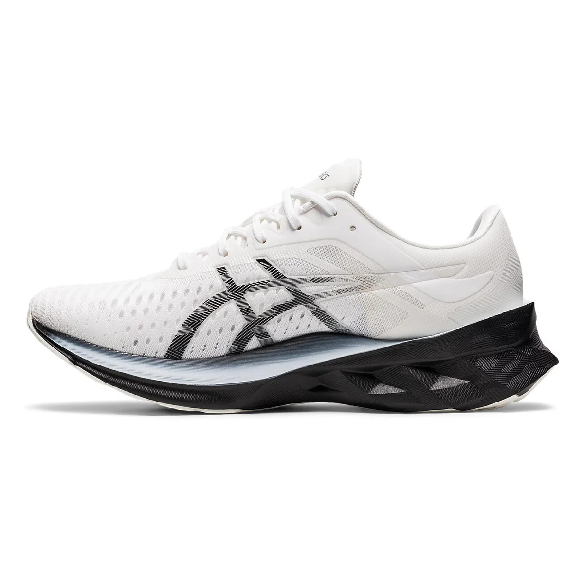 Asics Novablast - Image 19