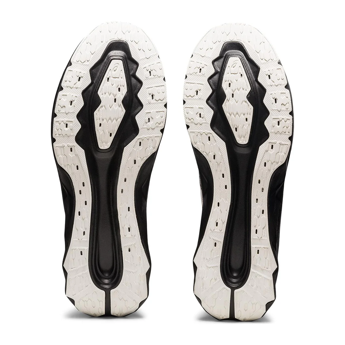 Asics Novablast - Image 21