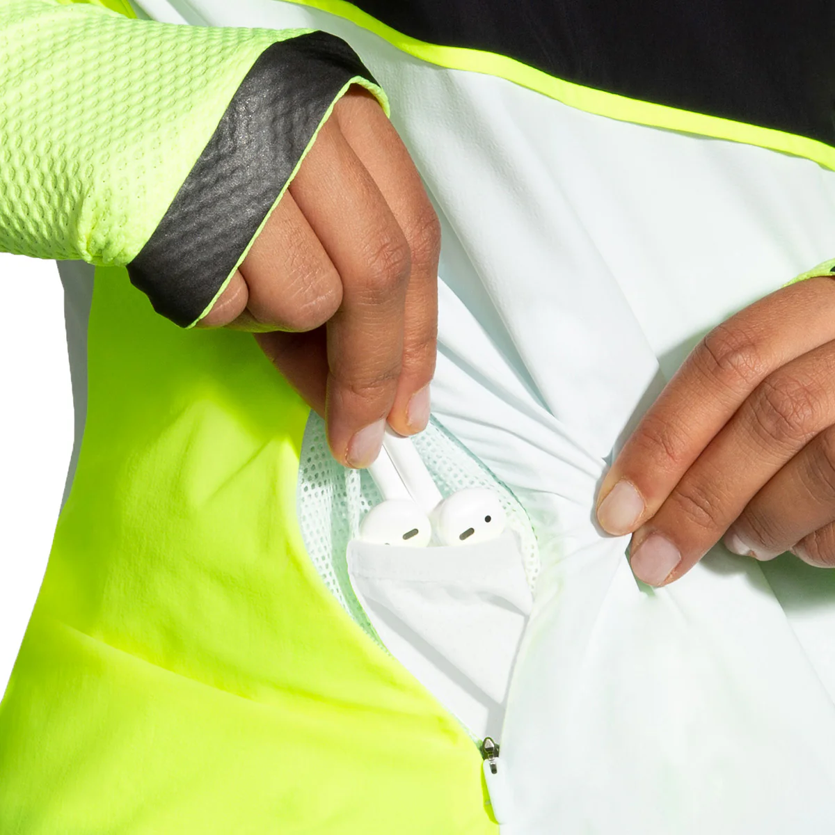 Brooks Carbonite Vest - Image 5
