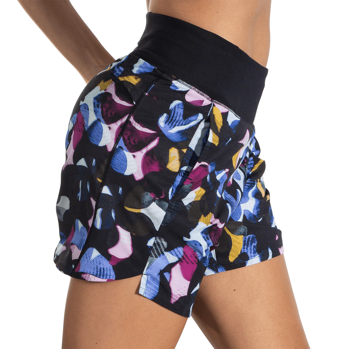 Brooks Chaser 7" Short - Image 19