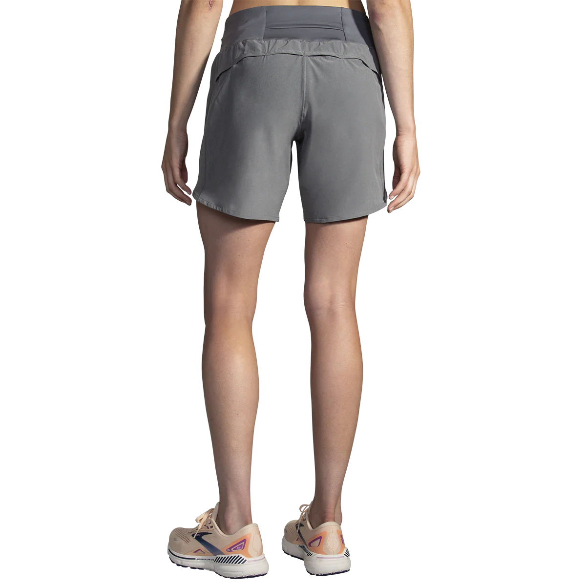 Brooks Chaser 7" Short - Image 48