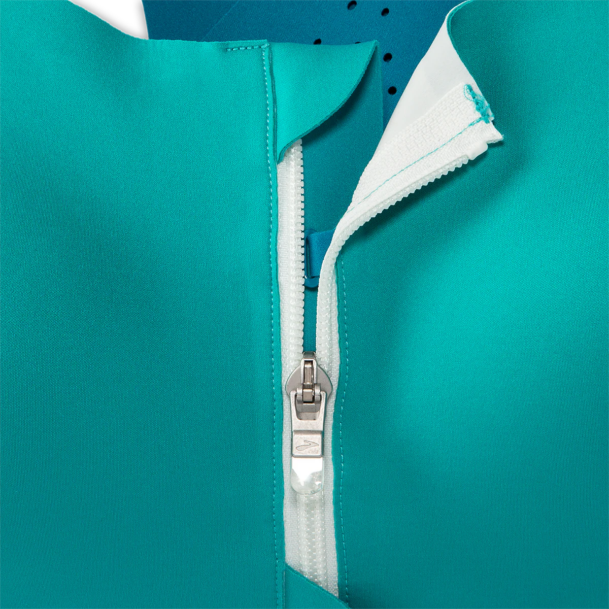Brooks Dare Zip Run Bra 2.0 - Image 17