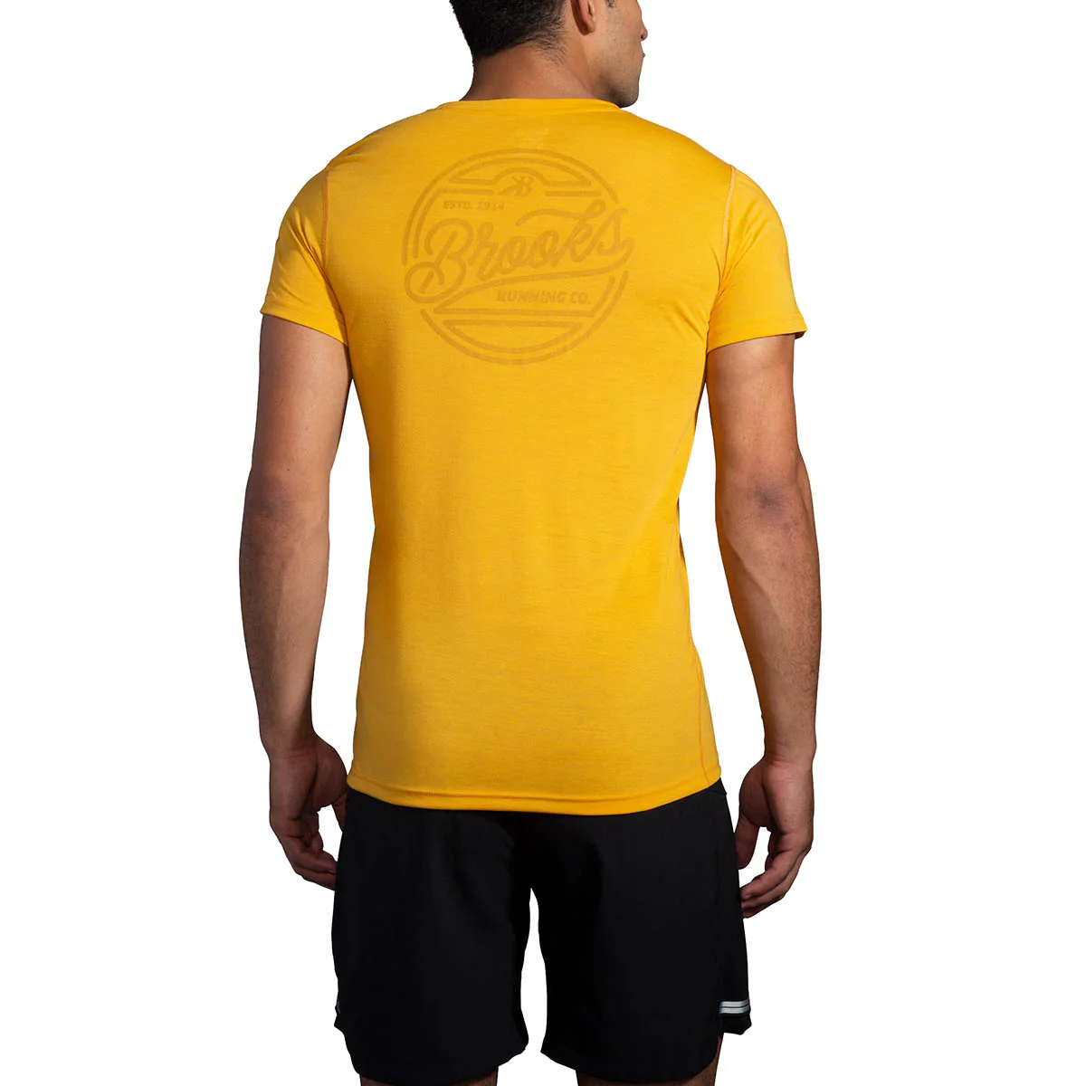 Brooks Distance Graphic Shortsleeve - Image 3