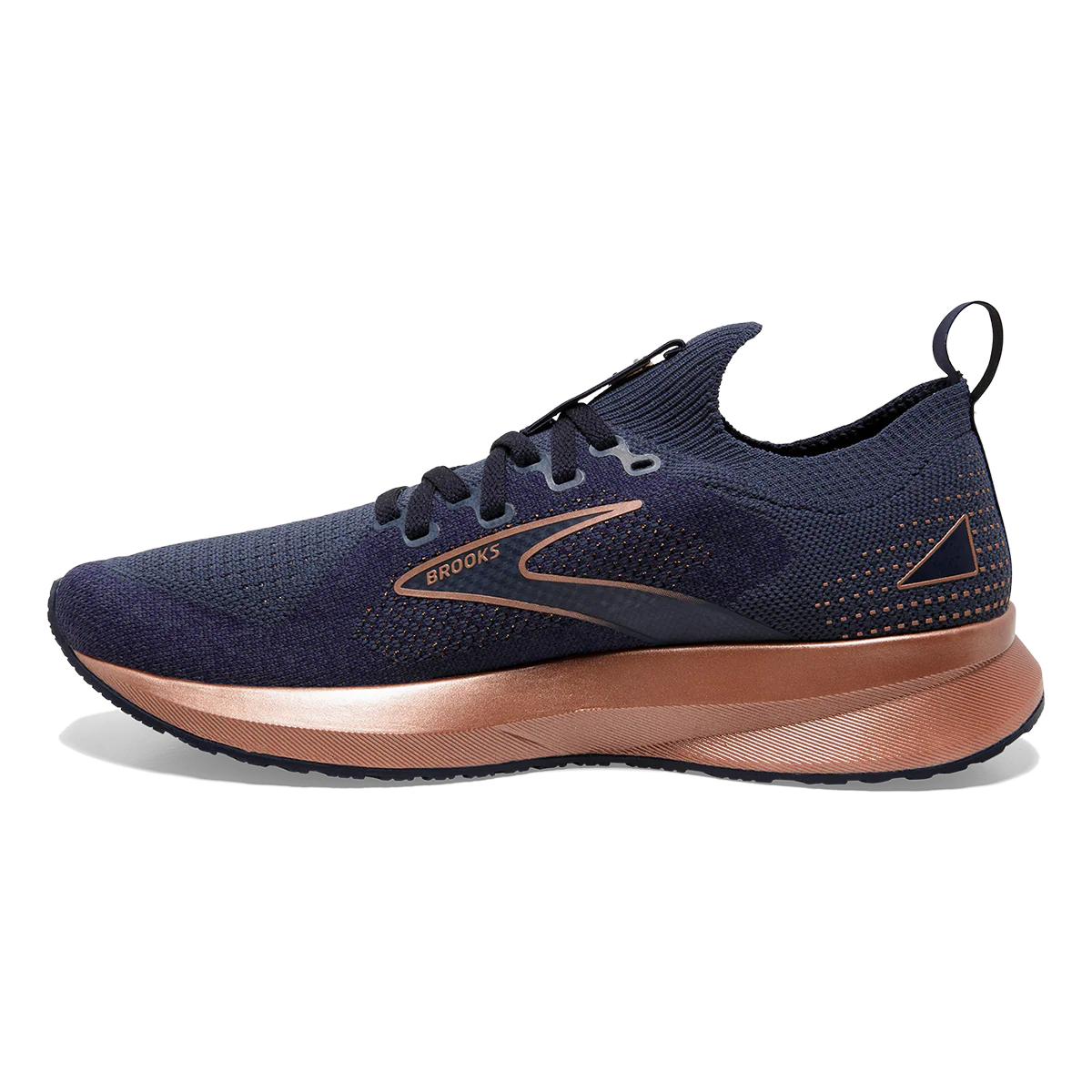 Brooks Levitate StealthFit 5 Metallic - Image 10