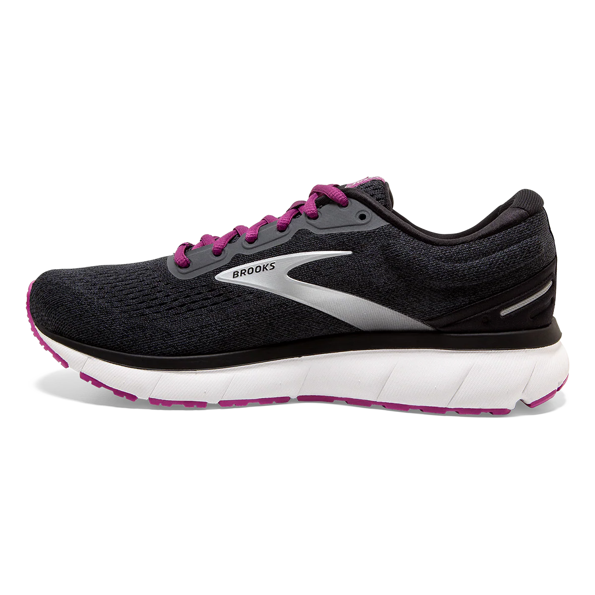 Brooks Trace - Image 2
