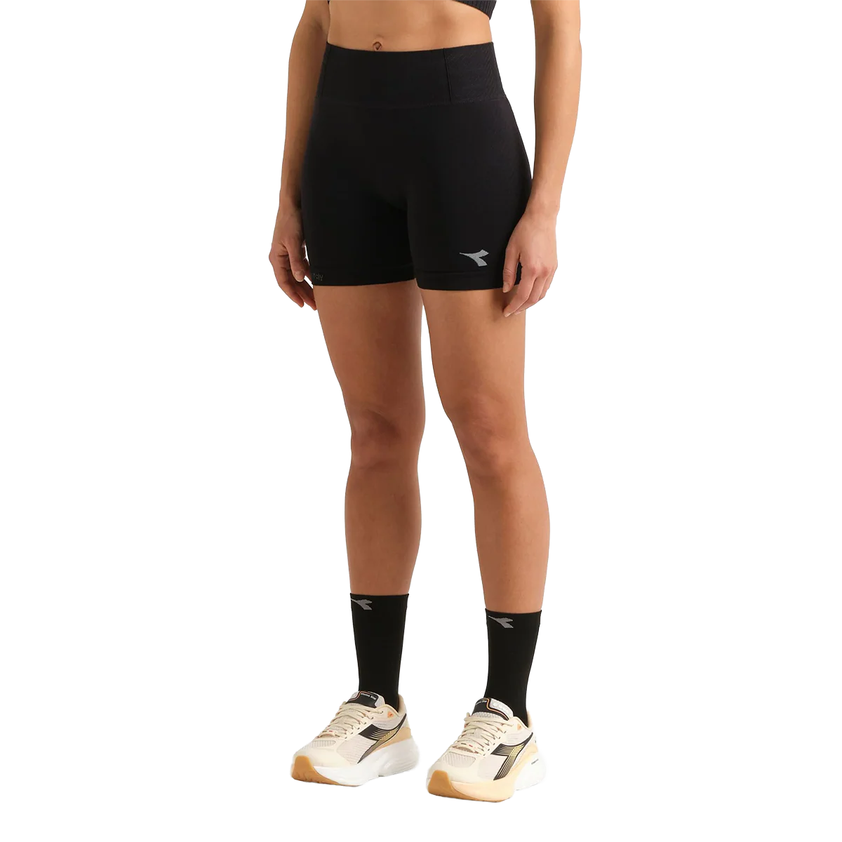 Diadora L. Shorter Stratouno - Image 8