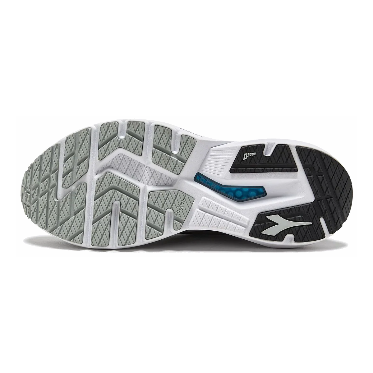 Diadora Mythos Blushield Vigore 3 - Image 9
