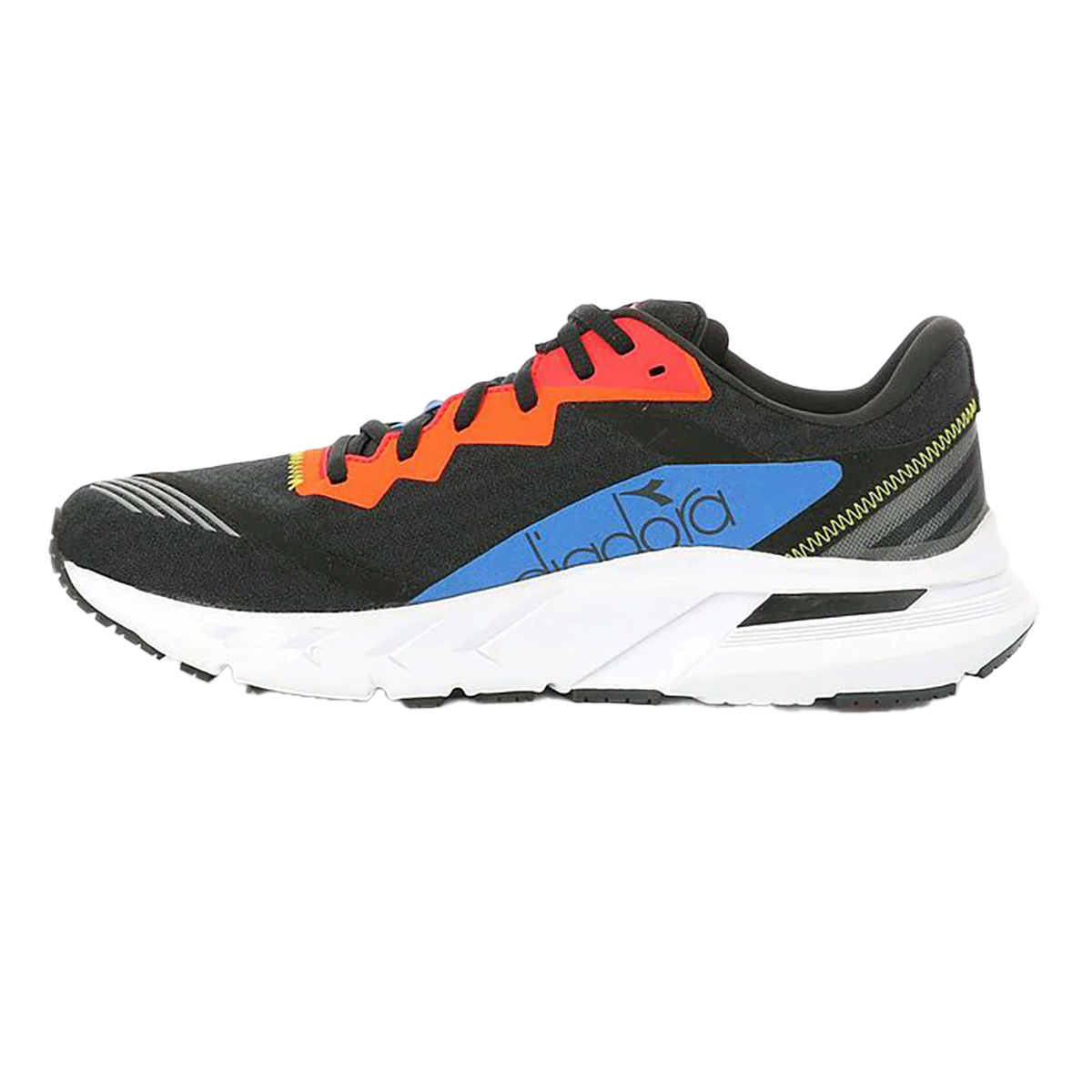 Diadora Mythos Blushield Volo 2 - Image 3
