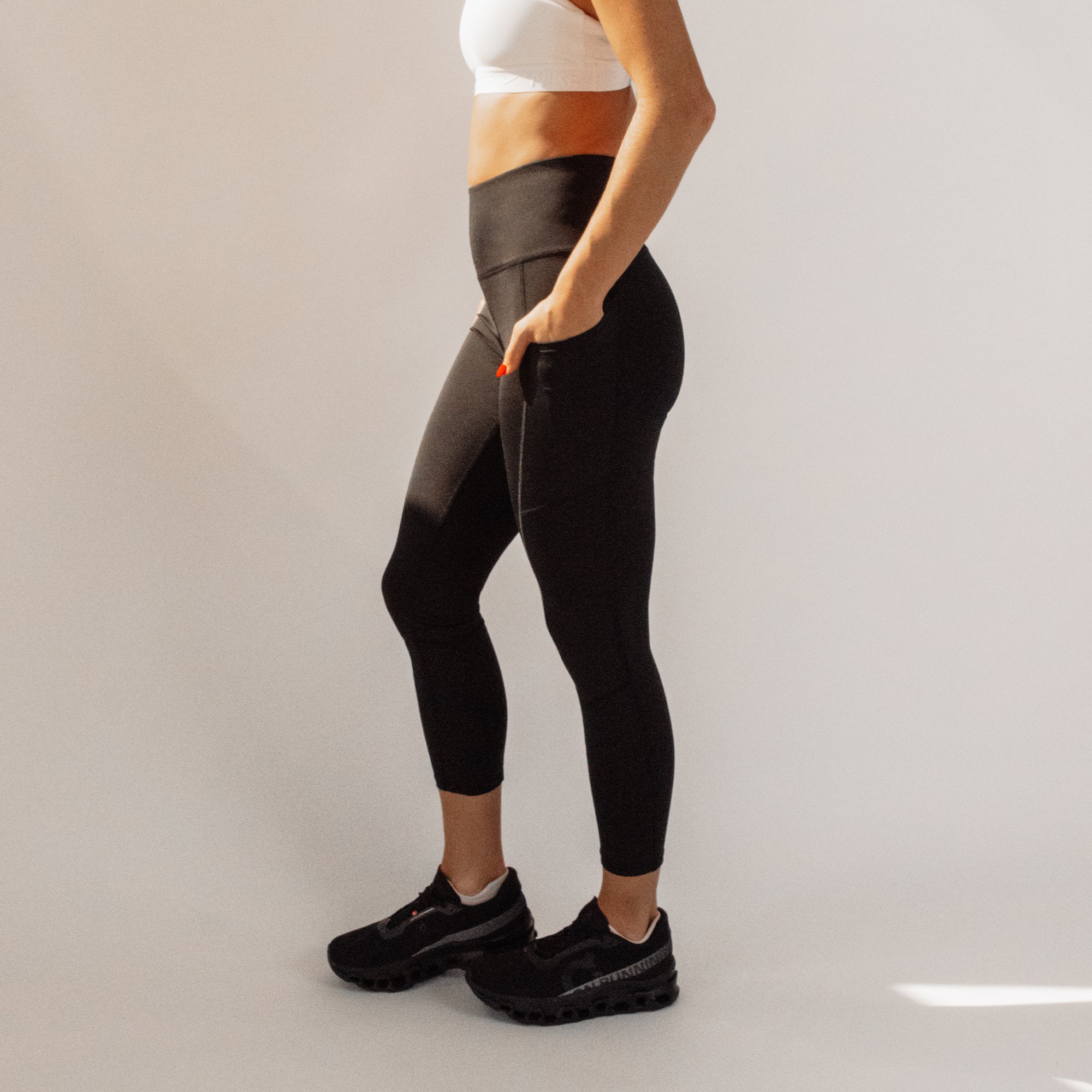 F2R Cadence Tight - Image 3