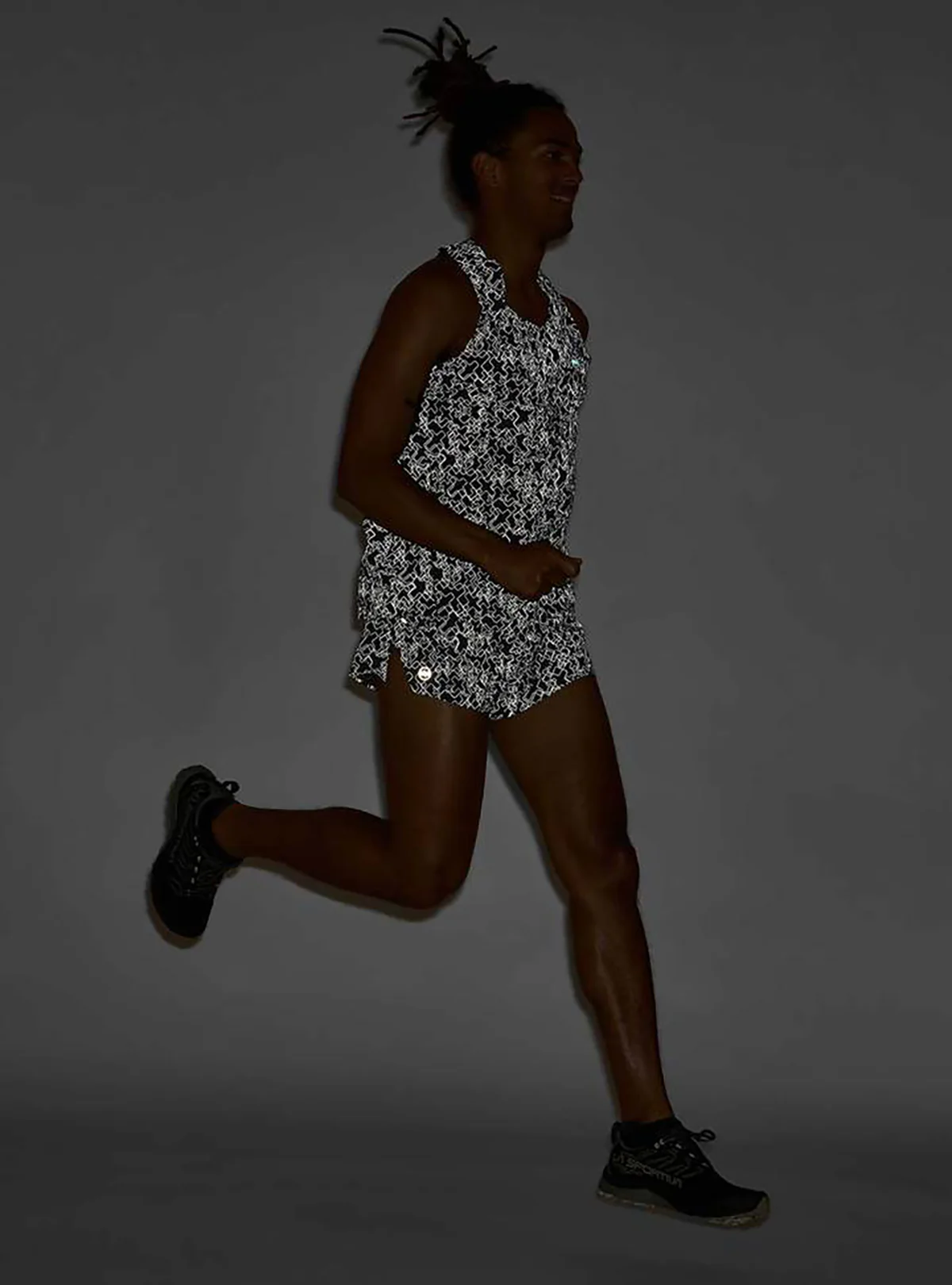 Janji 3" AFO Split Short - Image 24