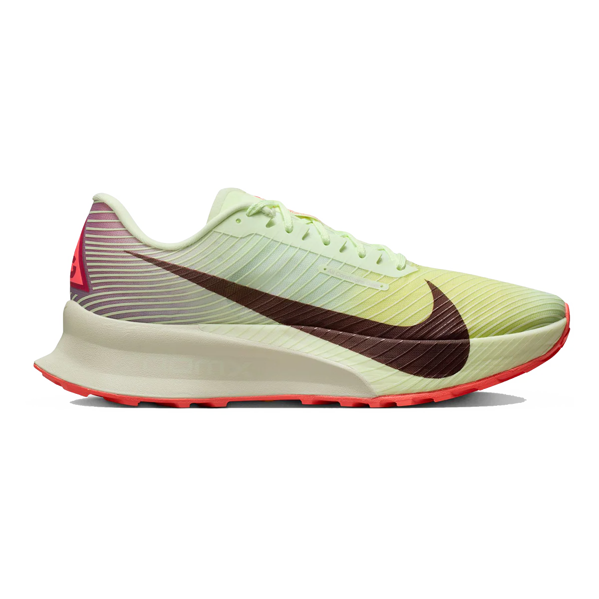 Nike ACG Ultrafly 2