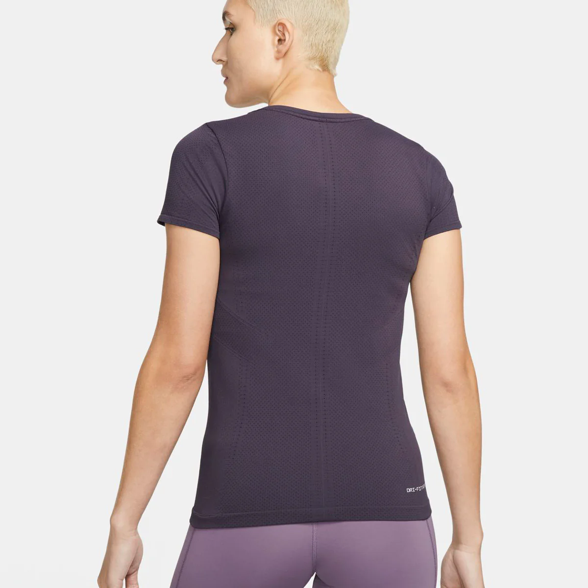 Nike Dri-FIT ADV Aura Shortsleeve - Image 6