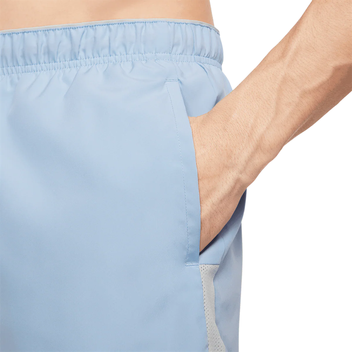 Nike Dri-FIT Challenger Short 7BF - Image 18