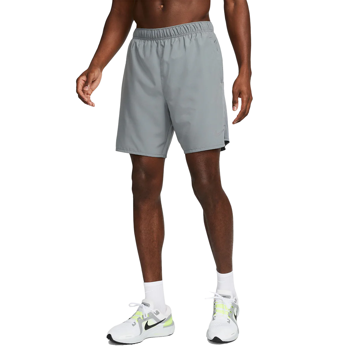 Nike Dri-FIT Challenger Short - Image 9