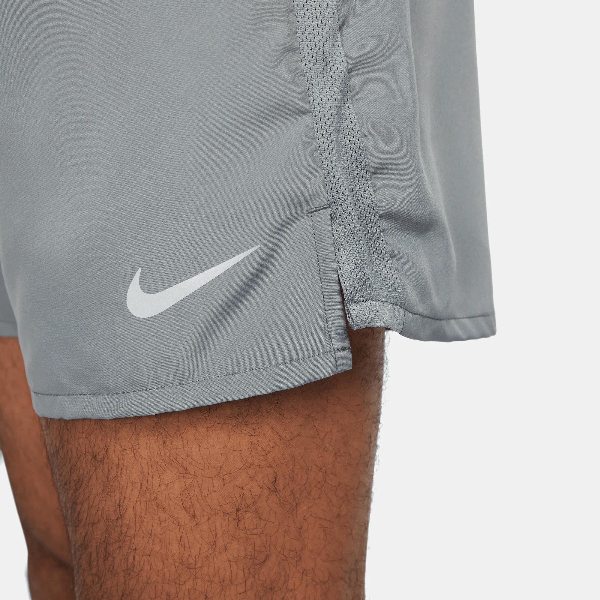 Nike Dri-FIT Challenger Short - Image 32