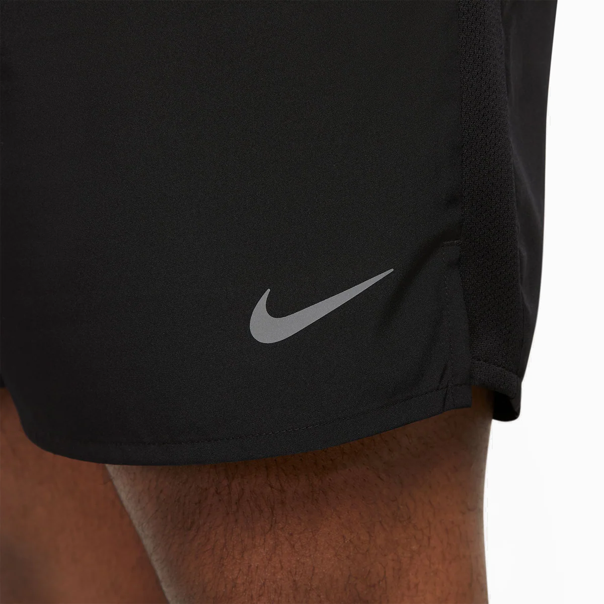 Nike Dri-FIT Challenger Short - Image 40
