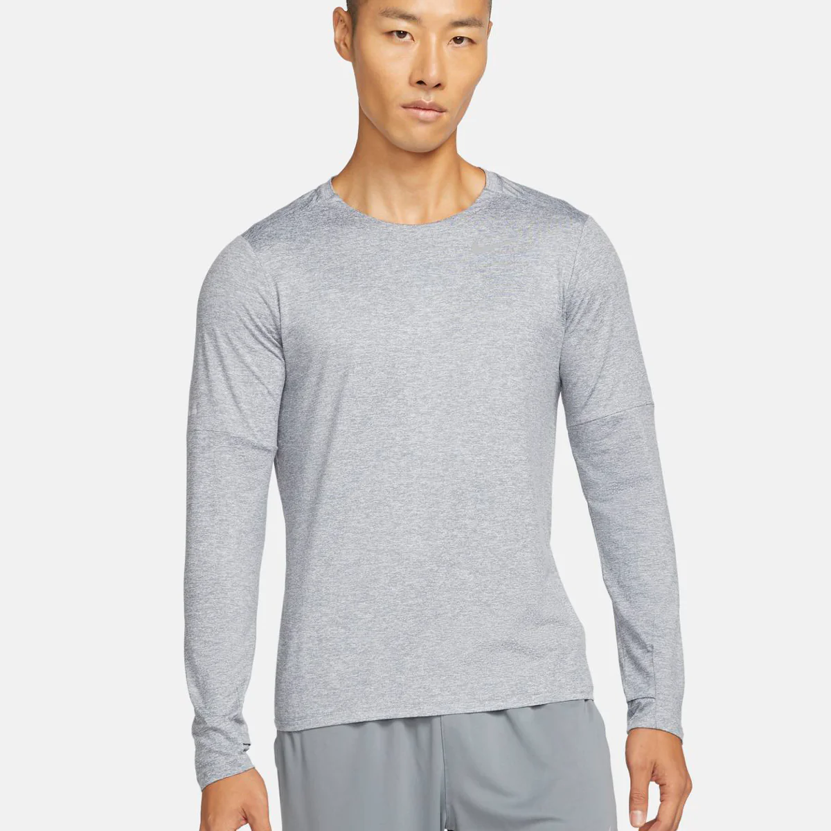 Nike Dri-FIT Element Longsleeve - Image 11