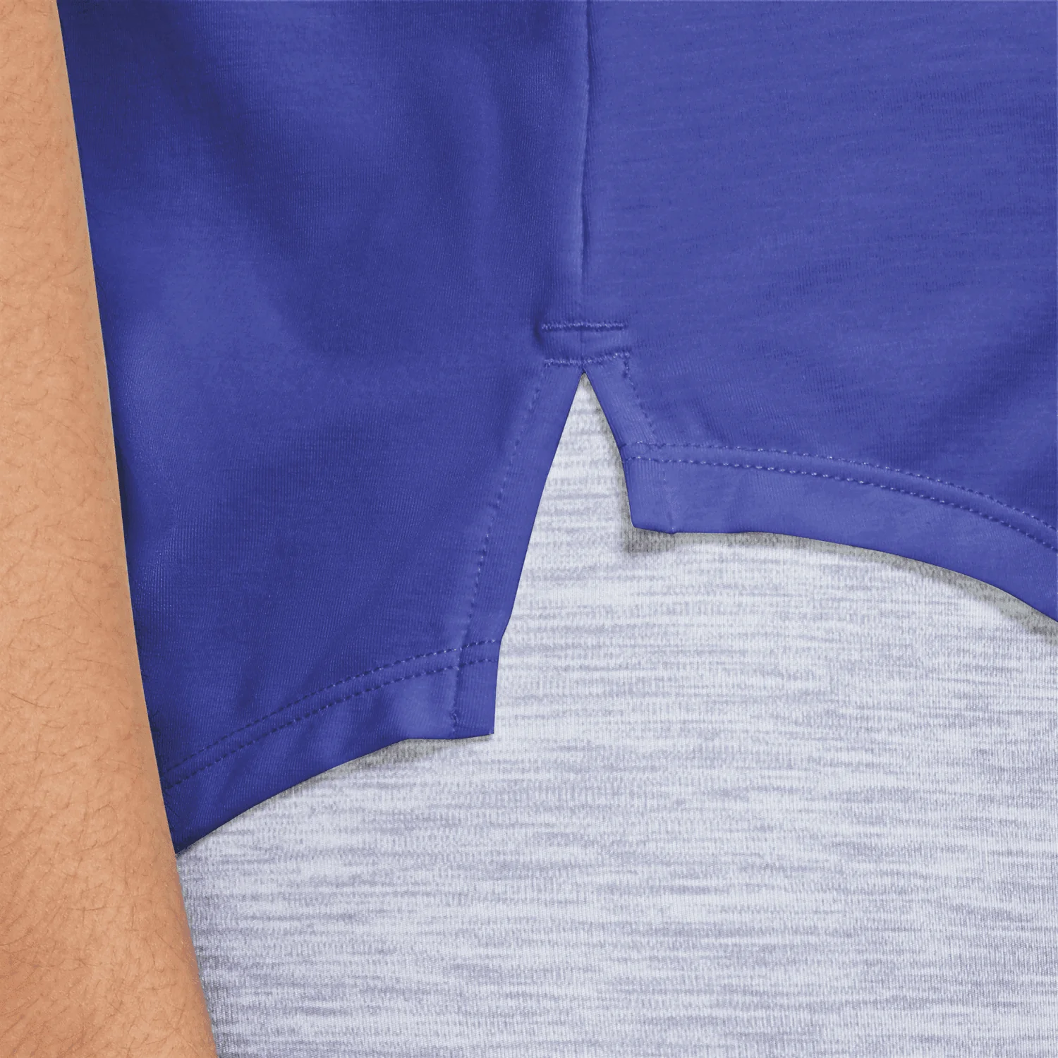Nike Dri-FIT One Luxe Shortsleeve - Image 6
