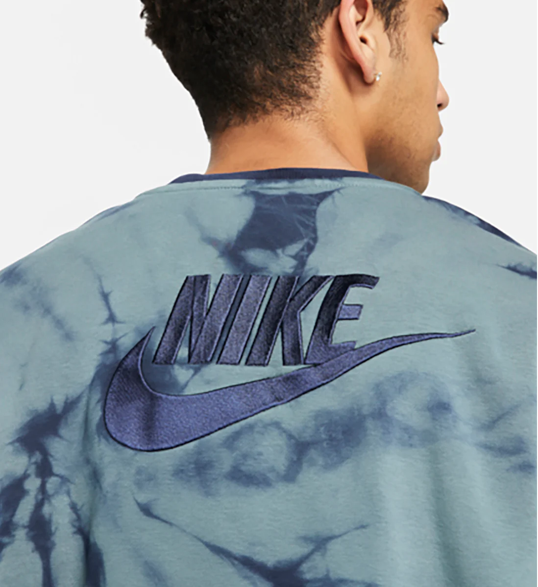 Nike Nike Sportswear Club Pullover - Image 4