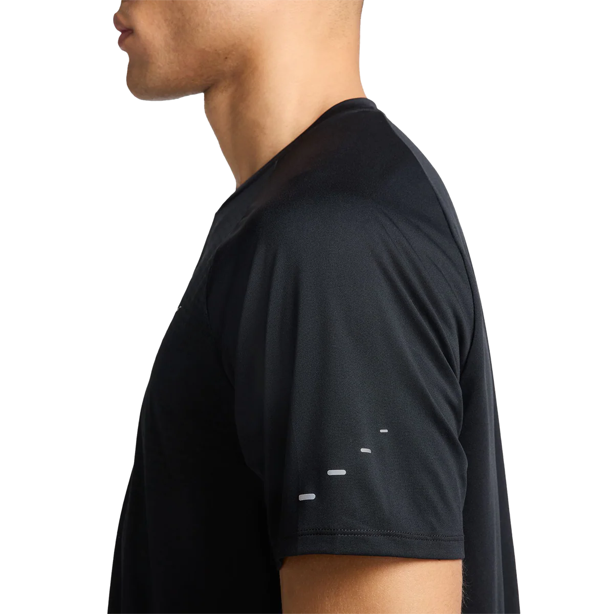 Nike Stride Shortsleeve - Image 34