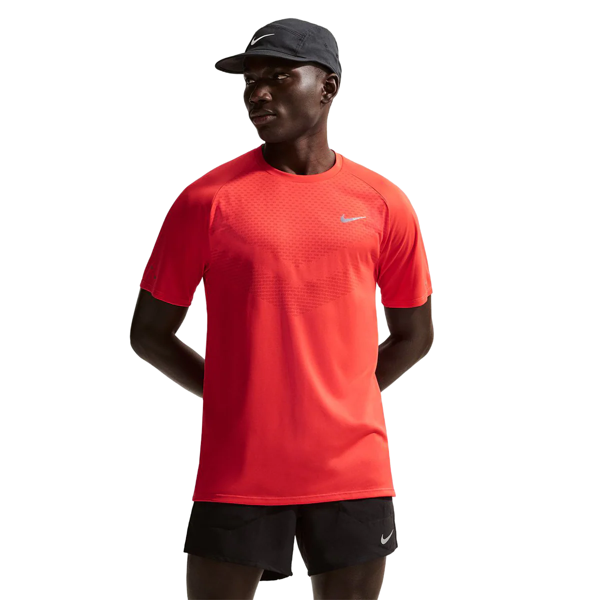 Nike Stride Shortsleeve - Image 37