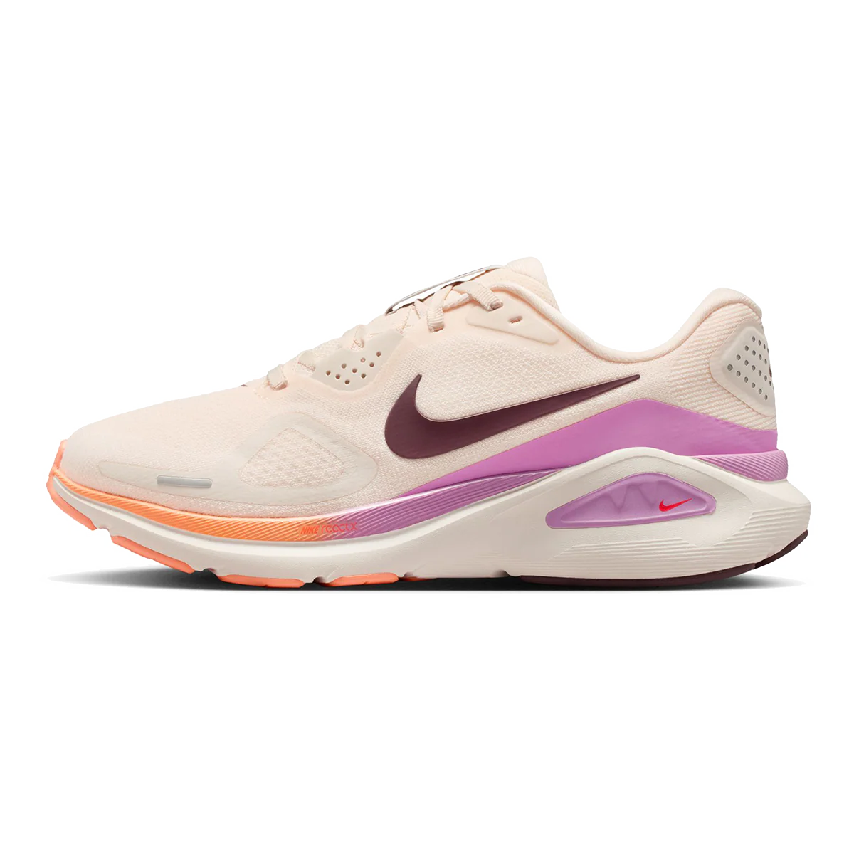 Nike Structure 26 - Image 26