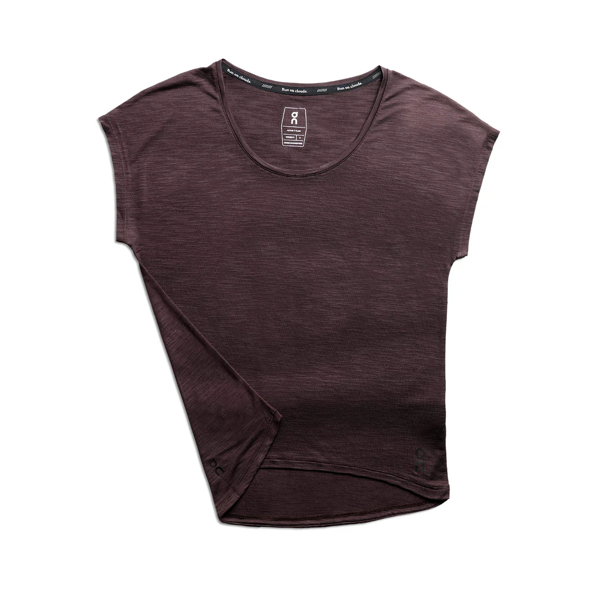 ON Active - T Flow Shortsleeve - Image 14