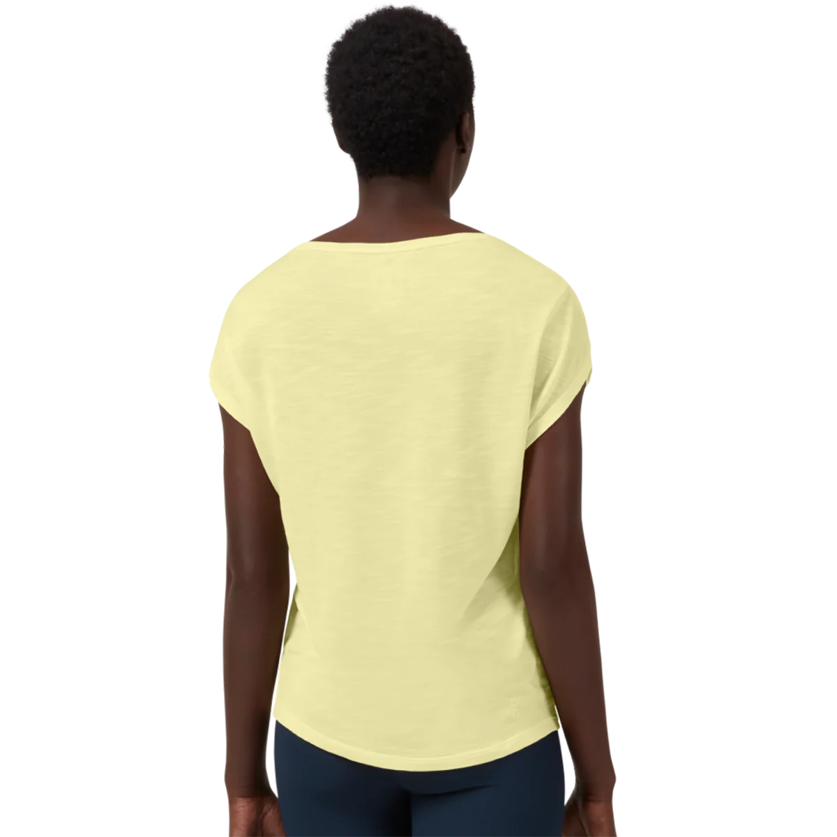 ON Active - T Flow Shortsleeve - Image 8
