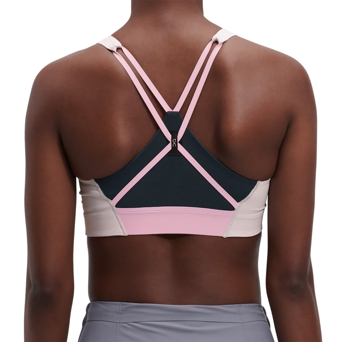 ON Active Bra - Image 26