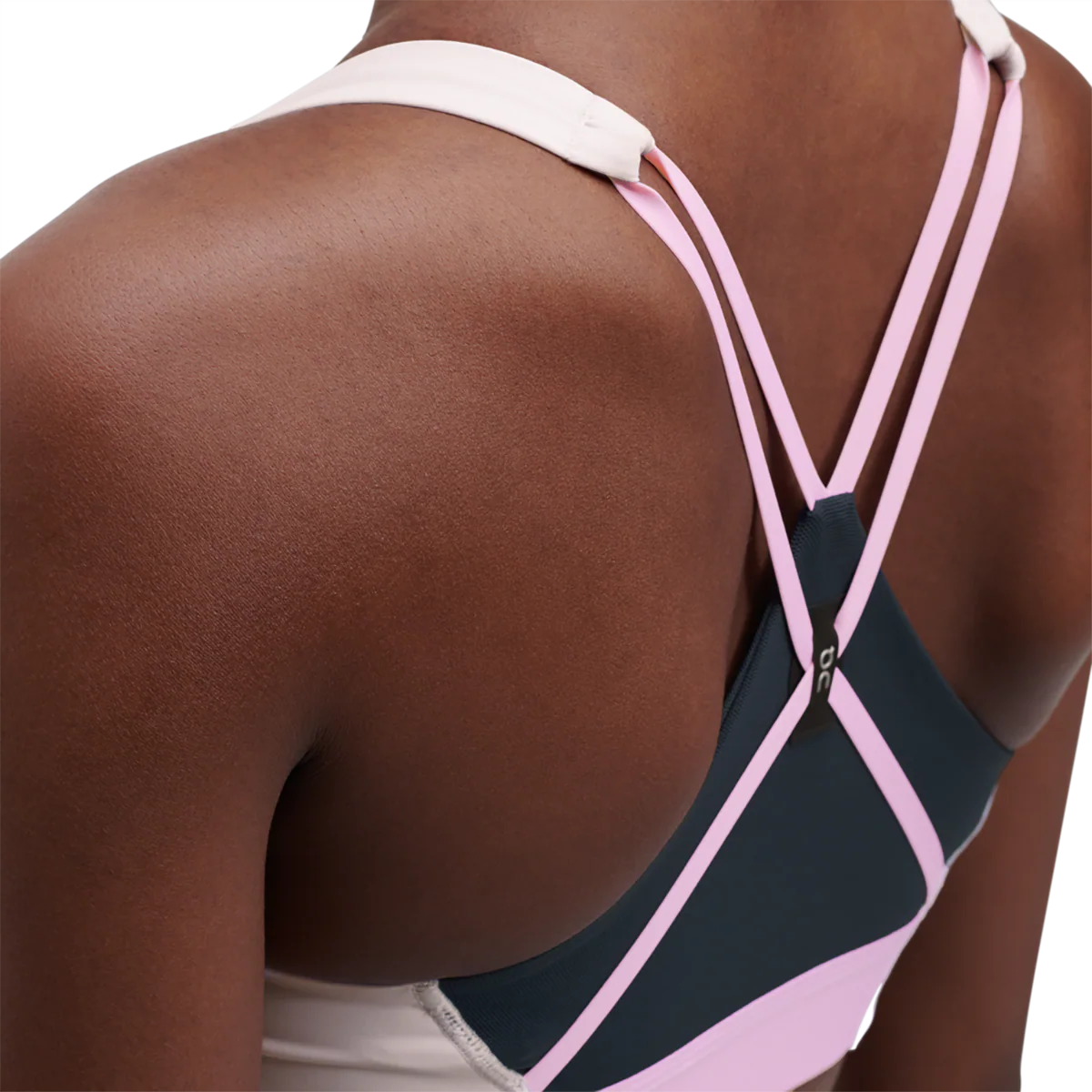ON Active Bra - Image 27