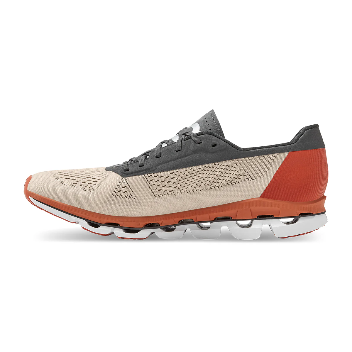 On Cloudboom - Image 2