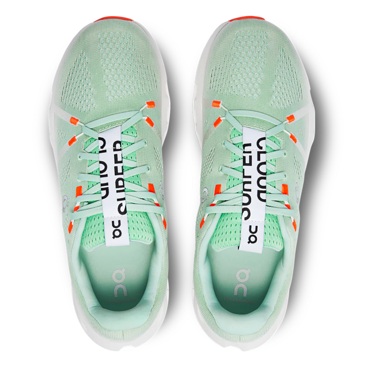 On Cloudsurfer - Image 11