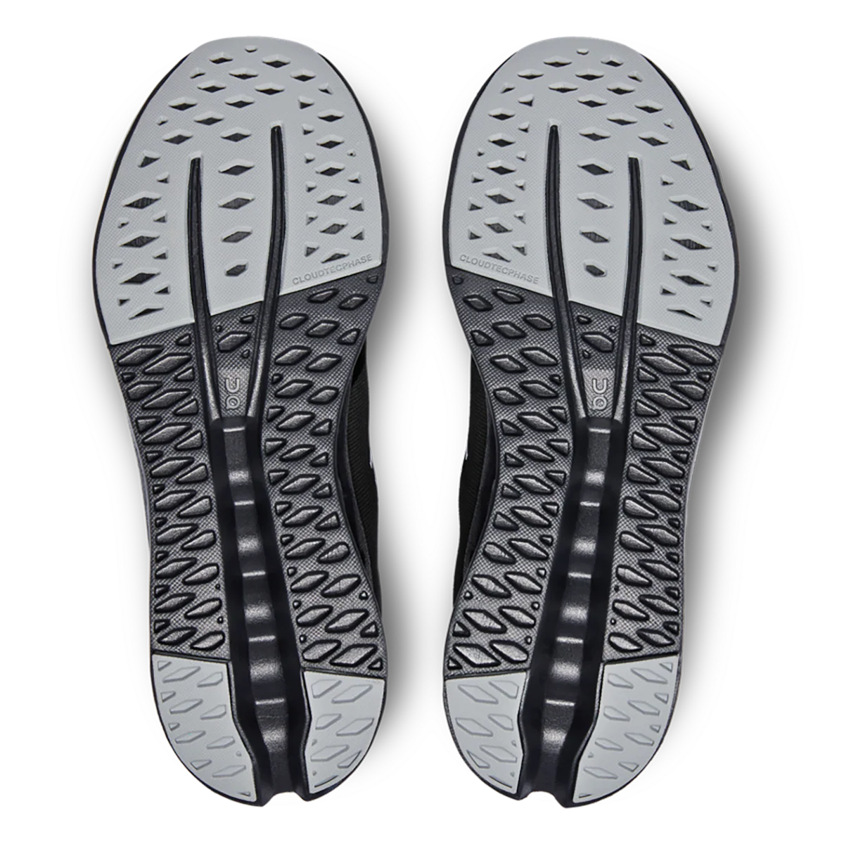 On Cloudsurfer - Image 12