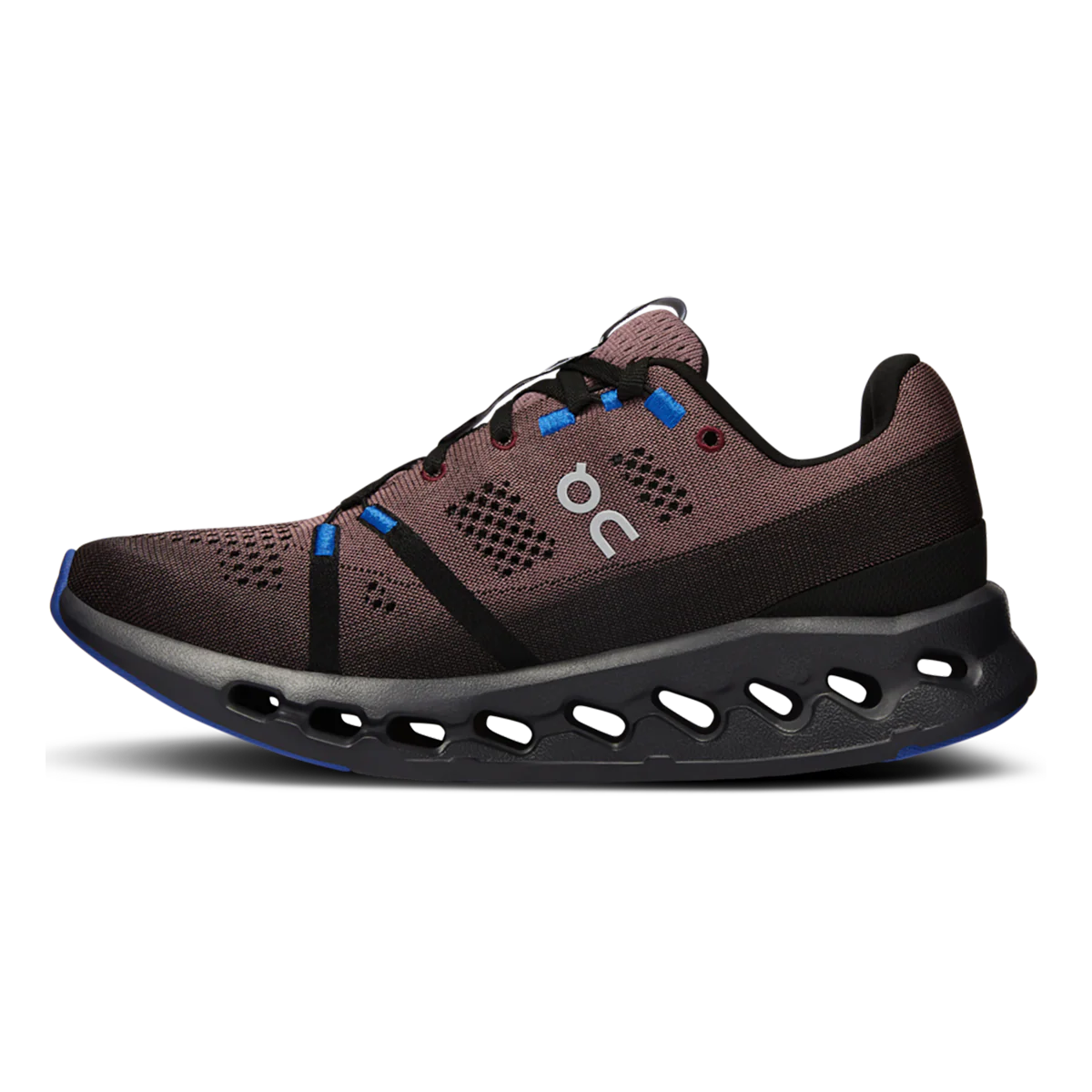 On Cloudsurfer - Image 14