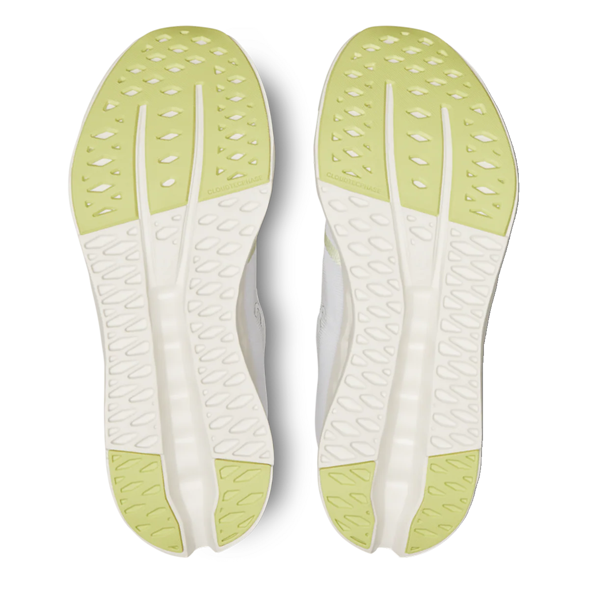 On Cloudsurfer - Image 24