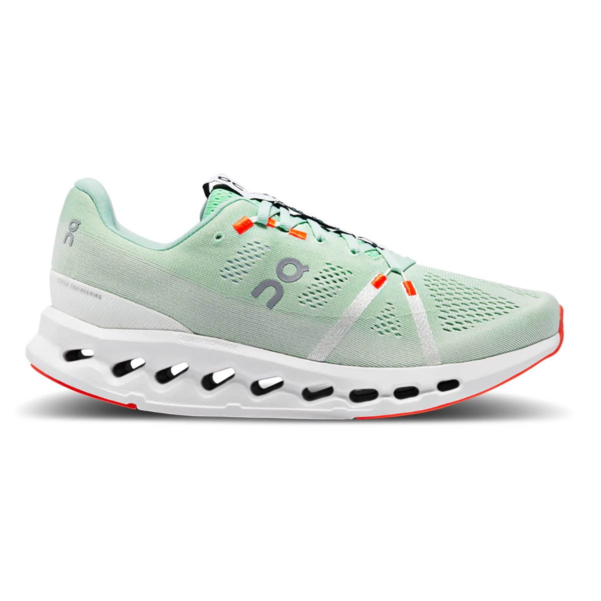 On Cloudsurfer - Image 9