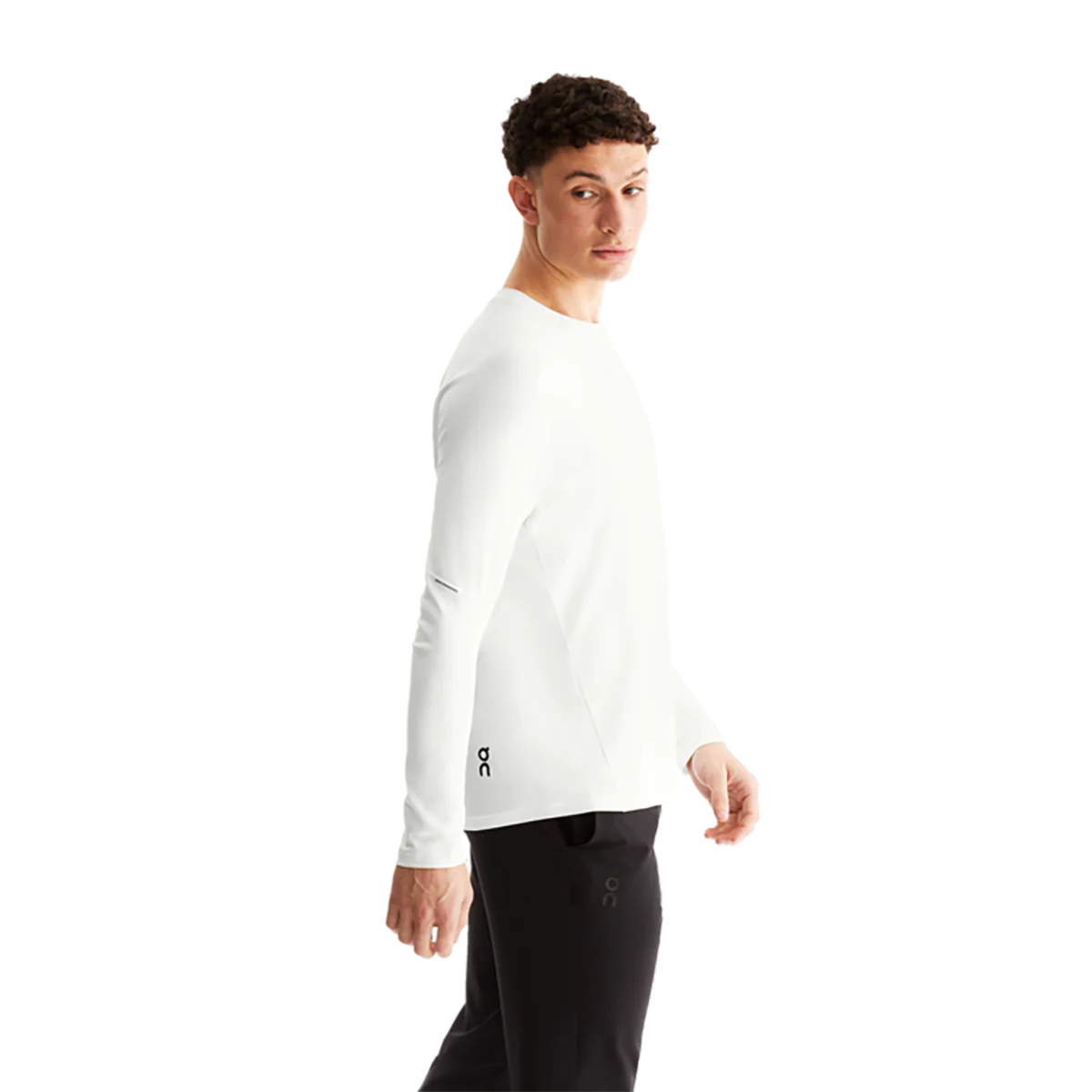 ON Focus-T Longsleeve - Image 22