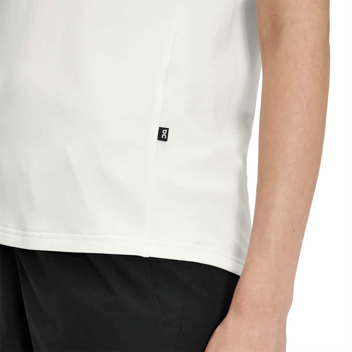 ON Focus-T Shortsleeve - Image 25