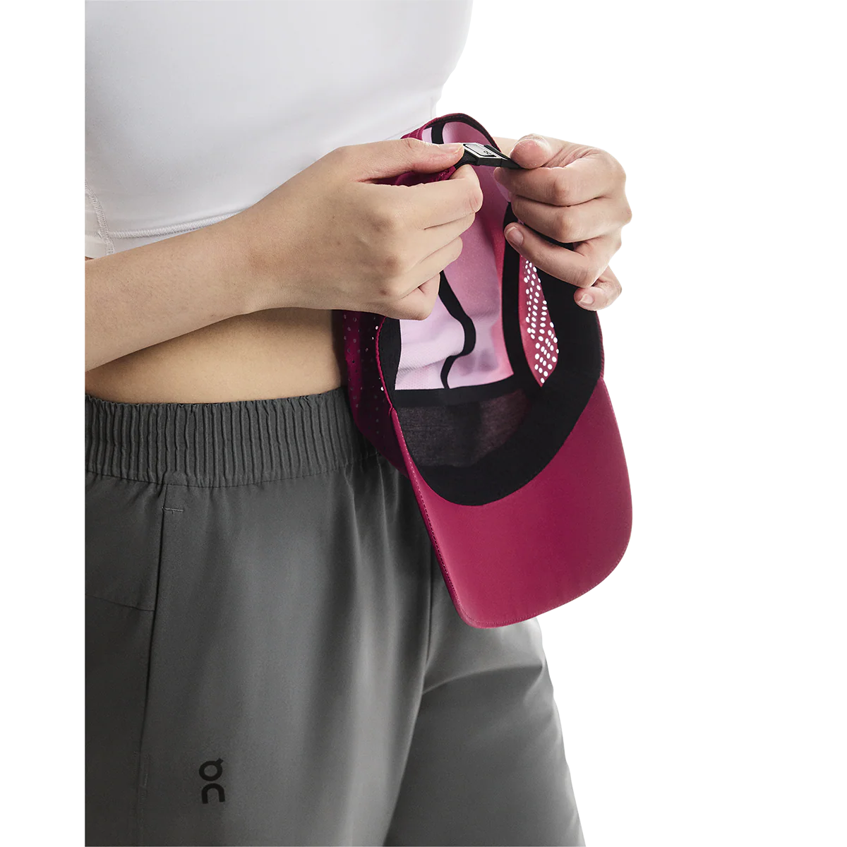 On Lightweight Cap - Image 5