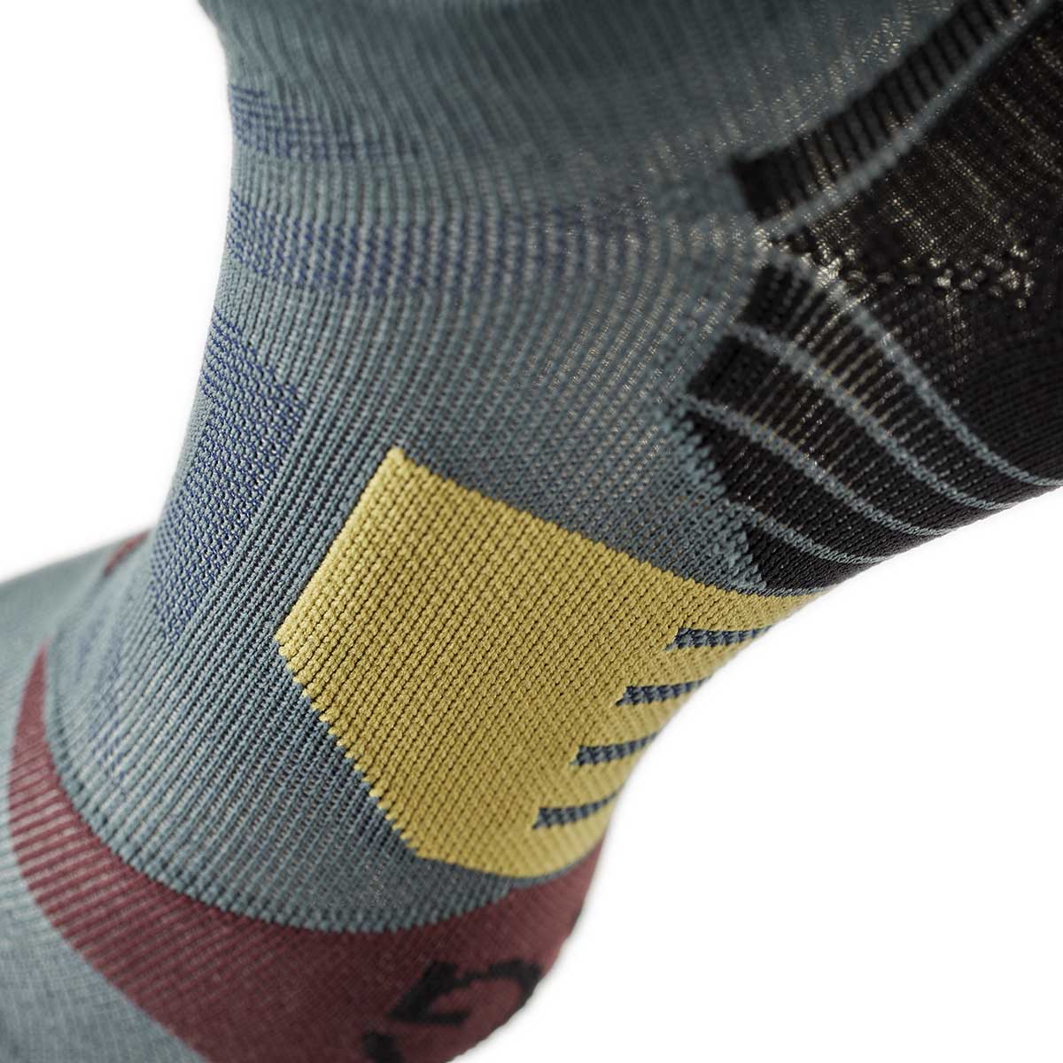 On Low Sock - Image 6