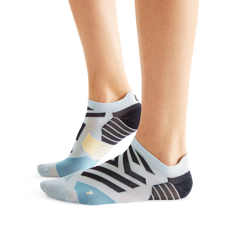 On Performance Low Sock - Image 8
