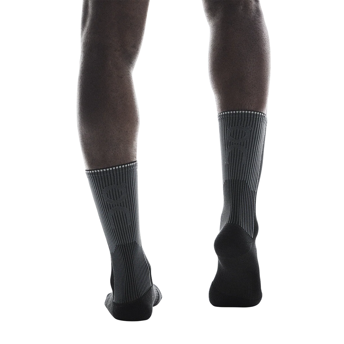 ON Performance Run Sock High - Image 4