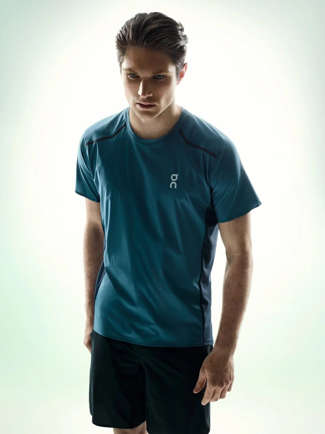 ON Performance Shirt - Image 4