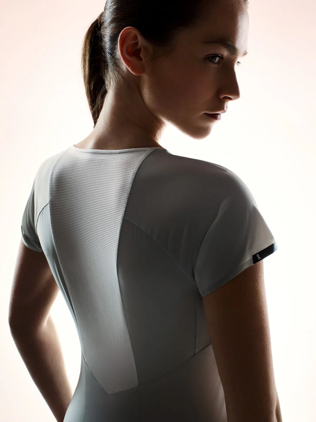 ON Performance Shirt - Image 6