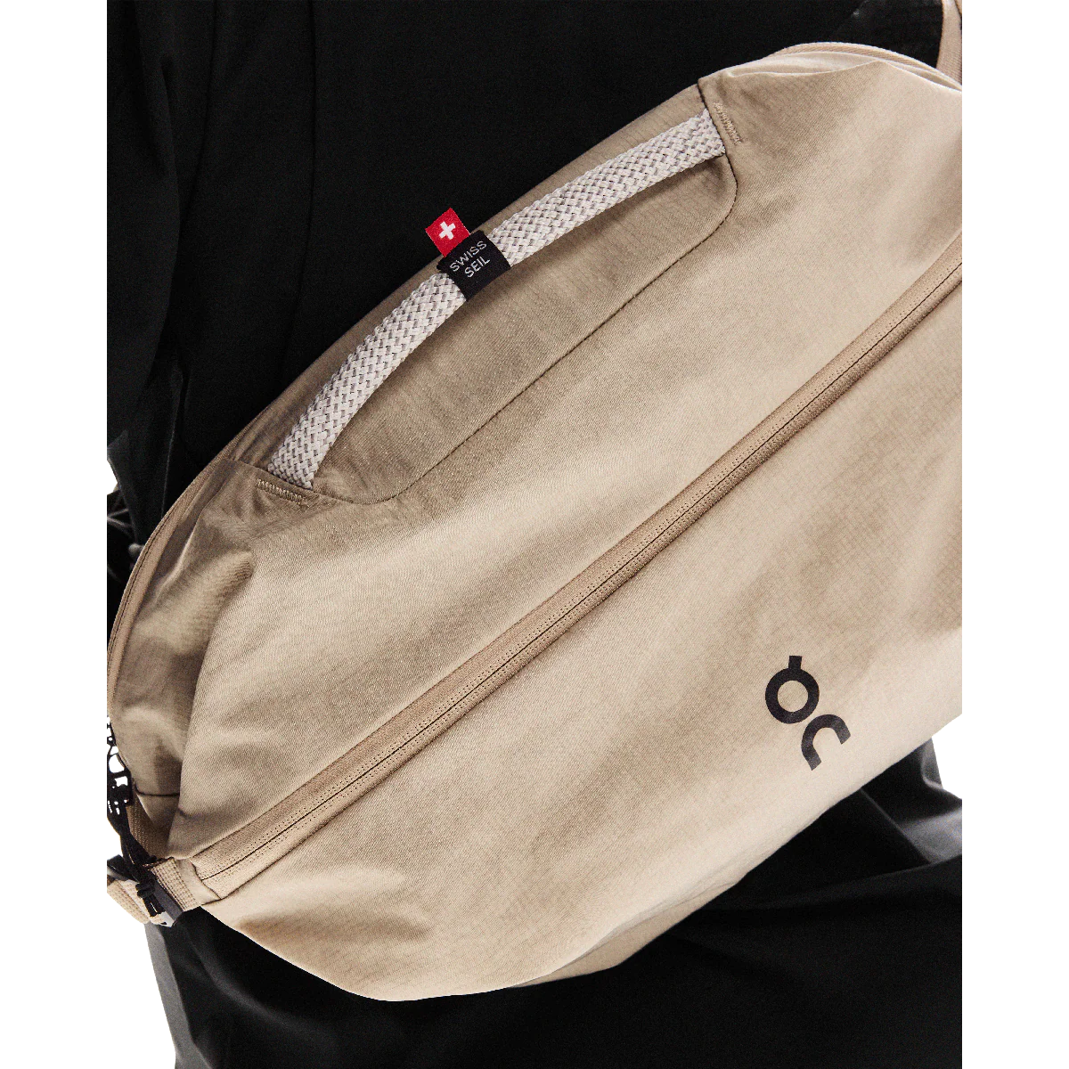 ON Sling Pack 9L - Image 15